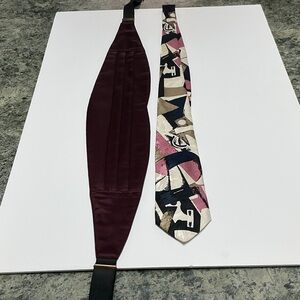 Men's Abstract Pattern Silk Tie and Burgundy Cummerbund Set